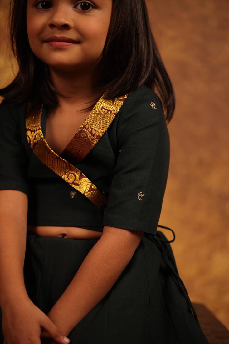 Green cotton top and skirt set for girls