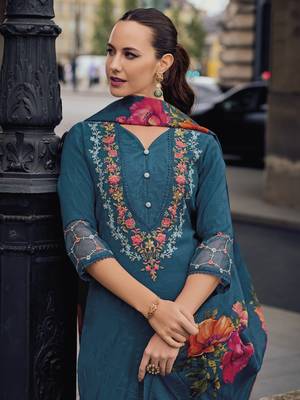 Teal  color beautiful viscose silk embroidered ethnic kurta set 4