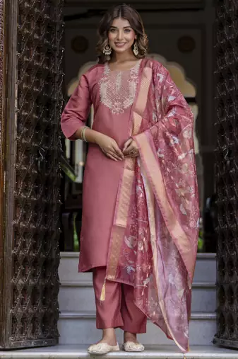 Gajri color silk blend embroidered readymade salwar kameez