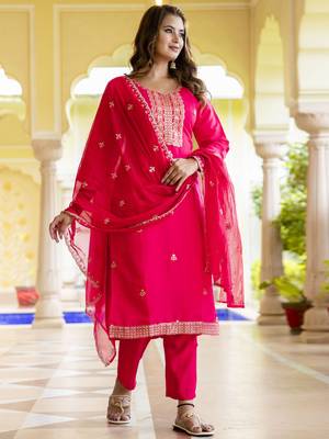 Pink color silk blend embroidered readymade salwar kameez 5