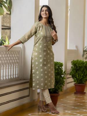 Pista color shimmer silk embroidery kurta 4