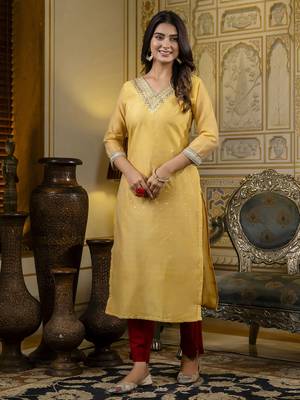 Yellow color shimmer silk embroidery formal kurta 4