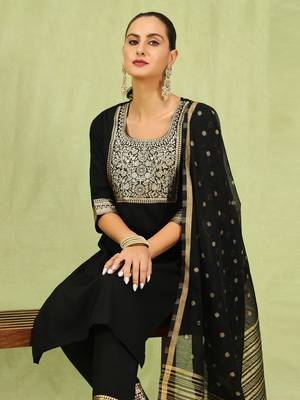 Black color cotton blend ethnic ready to wear women's kurta set 3