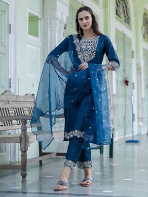 Teal color silk blend ready to wear women's kurta set 1