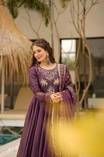 Wine color shimmer two tone readymade salwar kameez for rich looks