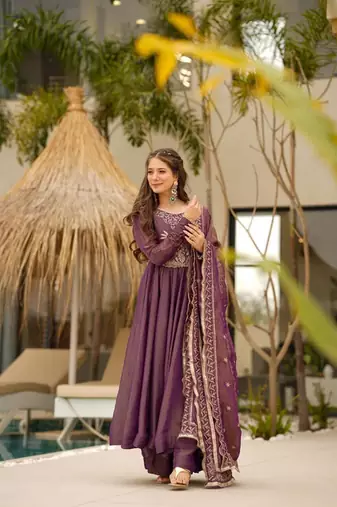 Wine color shimmer two tone readymade salwar kameez for rich looks