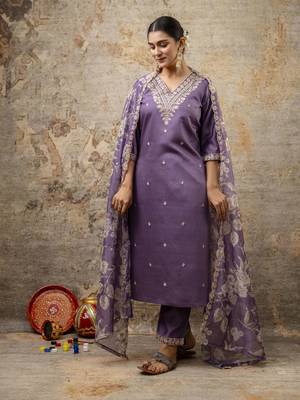Lavender color viscosee rayon partywear readymade salwar kameez for trendy looks 1
