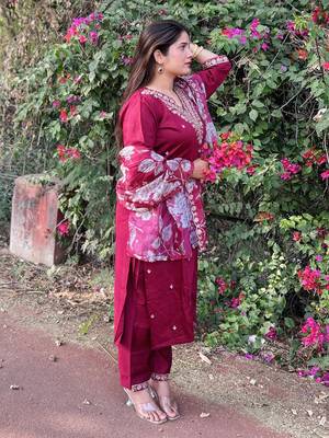 Maroon color viscose rayon fabric partywear readymade salwar kameez for trendy looks 5