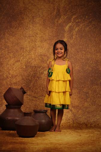 Yellow cotton dress with dhori straps