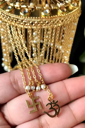 Multi layered jhumki kaleere