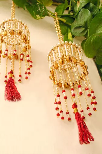 Ghunghroo and tassel mini kaleera red