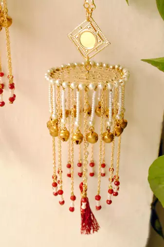 Ghunghroo and tassel mini kaleera red