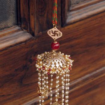 Swastik om 2