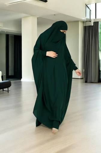 Green one piece jilbab with adjustable nose piece