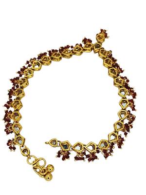 Gold plated kundan & maroon beads studded anklet 4