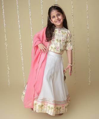 Traditional pichwai printed lehnga set for kids 1