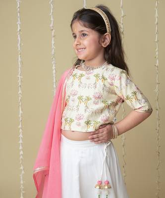 Traditional pichwai printed lehnga set for kids 5