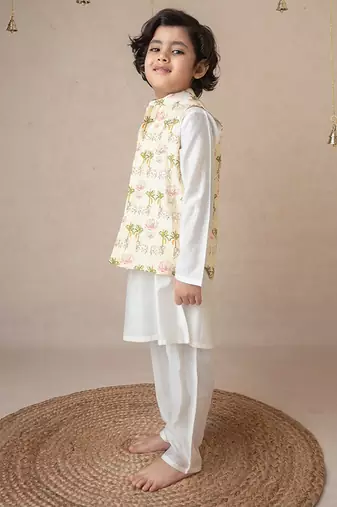 Traditional pichwai printed bundhgala and kurta set