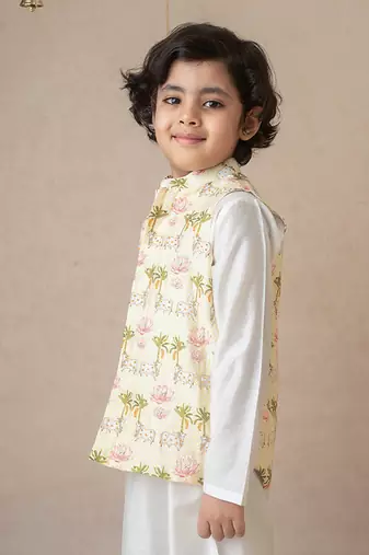 Traditional pichwai printed bundhgala and kurta set