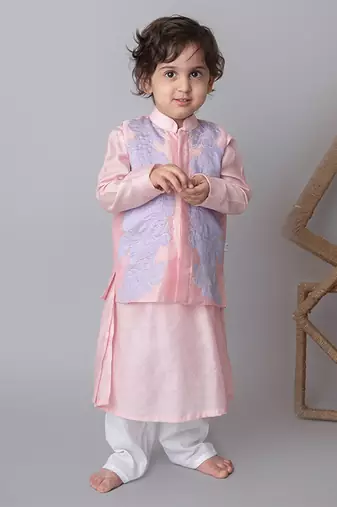 Pink floral applique bandhgala and kurta set for kids