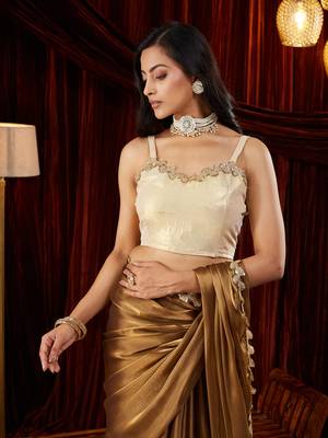 Organza gold sequinned embellished saree 4