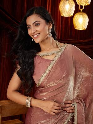 Tissue mauve sequinned embellished saree 5
