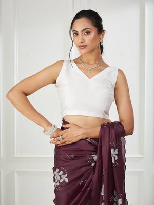 Organza magenta embroidered saree 4