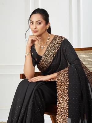 Silk blend black embroidered saree 5