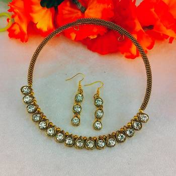 Free size brass white stone stud hasli 2