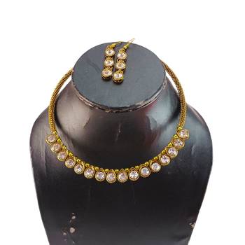 Free size brass white stone stud hasli 3