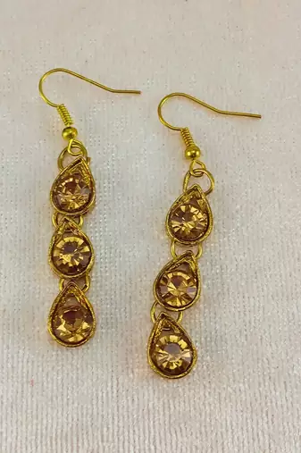 Free size brass golden stone stud hasli