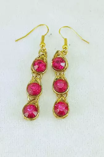 Free size brass rani stone stud hasli