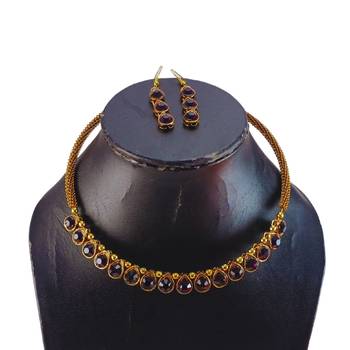 Free size brass baingani stone stud hasli 3