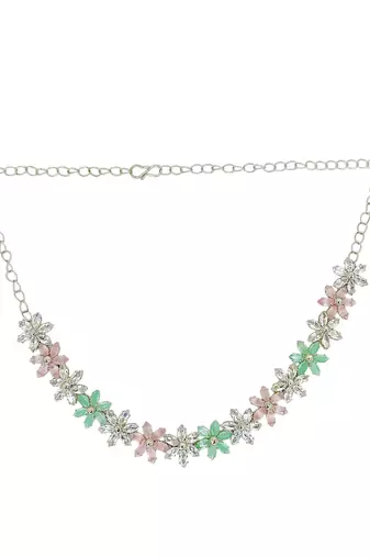 Silver plated ad studded flower design necklace set