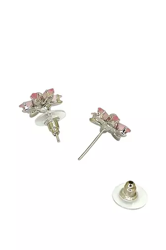 Silver plated ad studded flower design necklace set