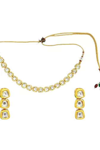 Gold plated kundan studded elegant necklace set