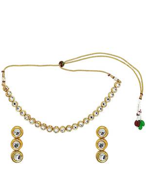 Gold plated round kundan studded necklace set 2