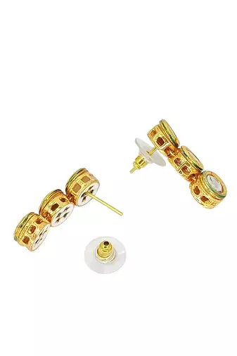 Gold plated round kundan studded necklace set