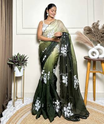 Green jimmy choo sequins embroidered saree 4