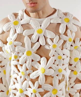 3d flower quilted crepe fabric White sweatshirt 4