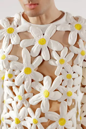 3d flower quilted crepe fabric White sweatshirt