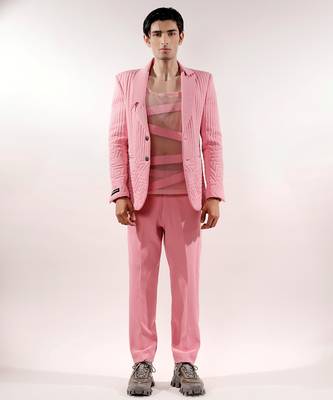 Monochrome quilted crepe pink blazer set 3