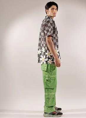 Green leatherette cargo synthetic pants 4