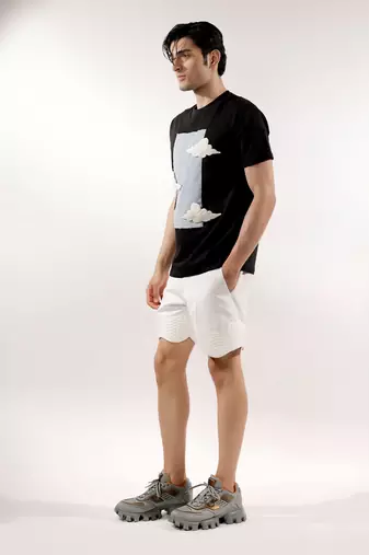 3d cloud patched black cotton t-shirt
