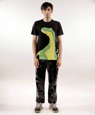 Green dinosaur quilted black cotton t-shirt 1