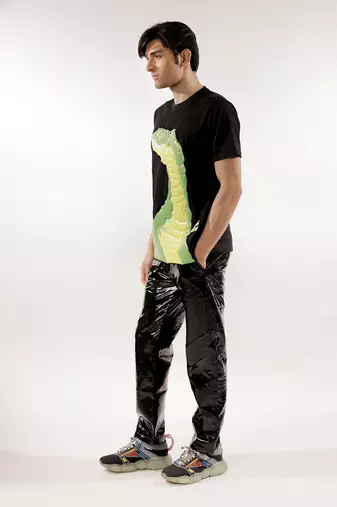 Green dinosaur quilted black cotton t-shirt