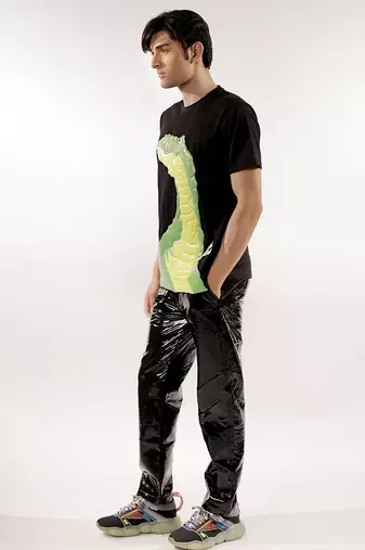 Green dinosaur quilted black cotton t-shirt