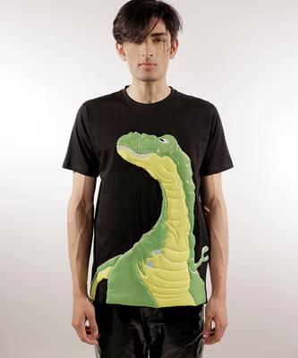 Green dinosaur quilted black cotton t-shirt 4