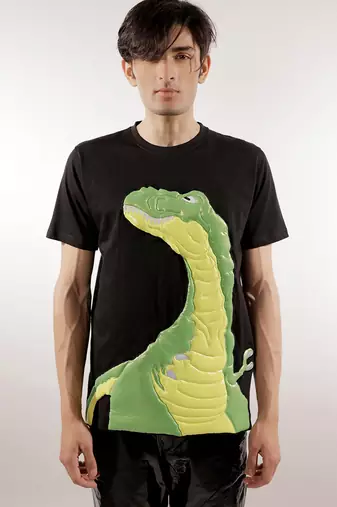 Green dinosaur quilted black cotton t-shirt