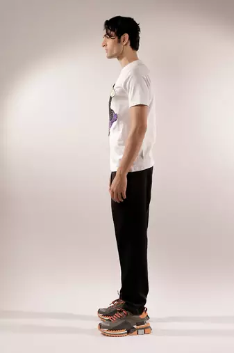Abstract quilting patched white t-shirt